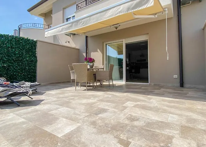 Διαμέρισμα Dino